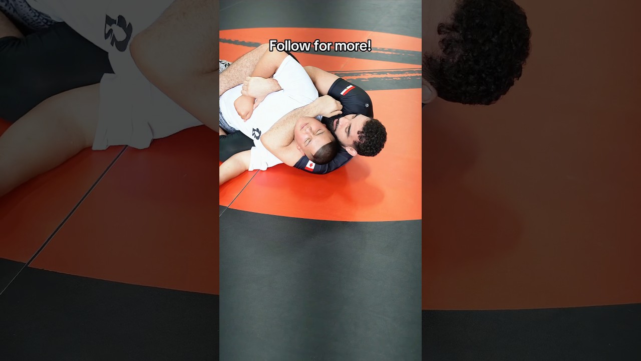 Take your partner&rsquo;s back like this!&bull;&bull;#bjj #jiujitsu #ufcbjj #rnc #rearnakedchoke