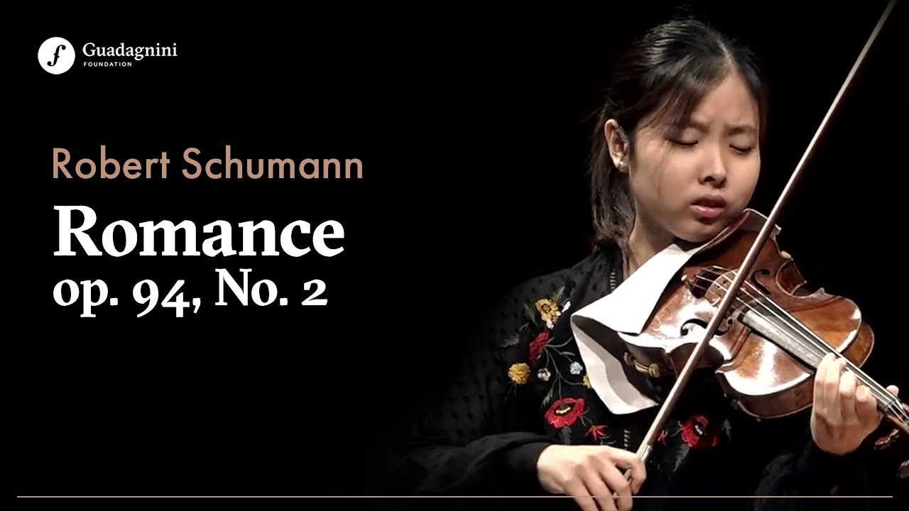 Hana Chang plays Robert Schumann - Romance op. 94, No. 2