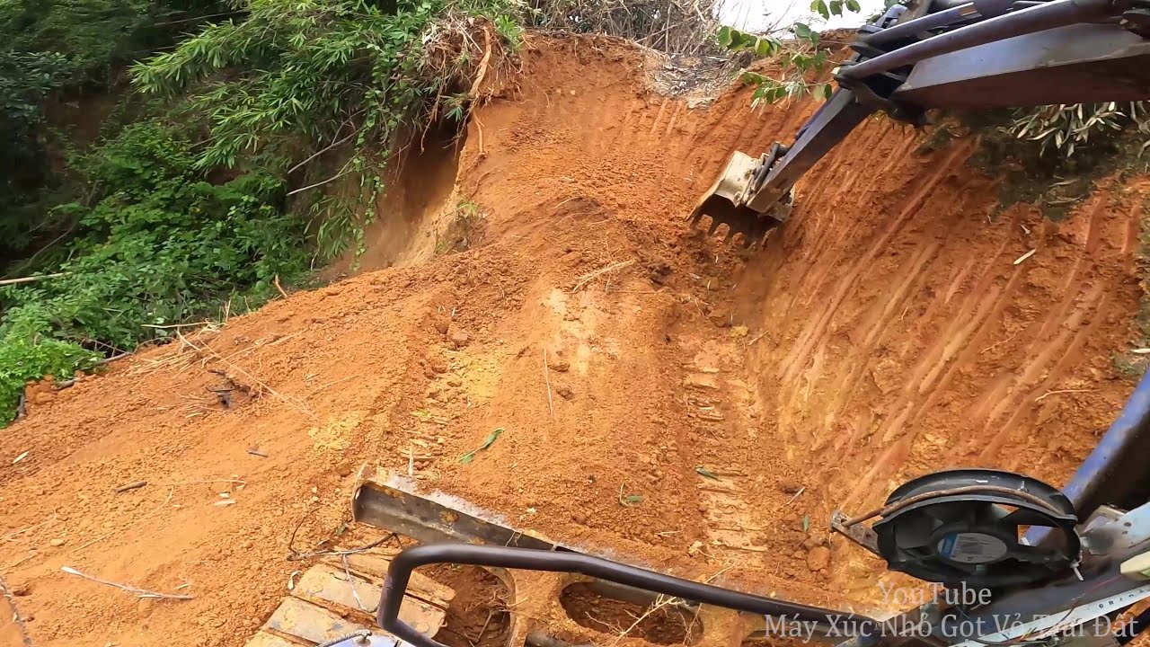 Máy Xúc Sới Đồi Chè Tập 1. Mở Đường Cắt Cơ Lên Đỉnh Đồi Chè Chuẩn Bị Sới. Komatsu Pc 50-2