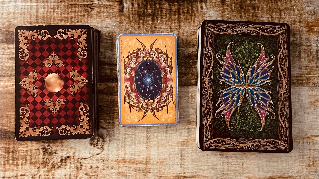 🔮 Kdo na tebe myslí, a proč? + vzkazy ❤️ #vykladkaret #tarot