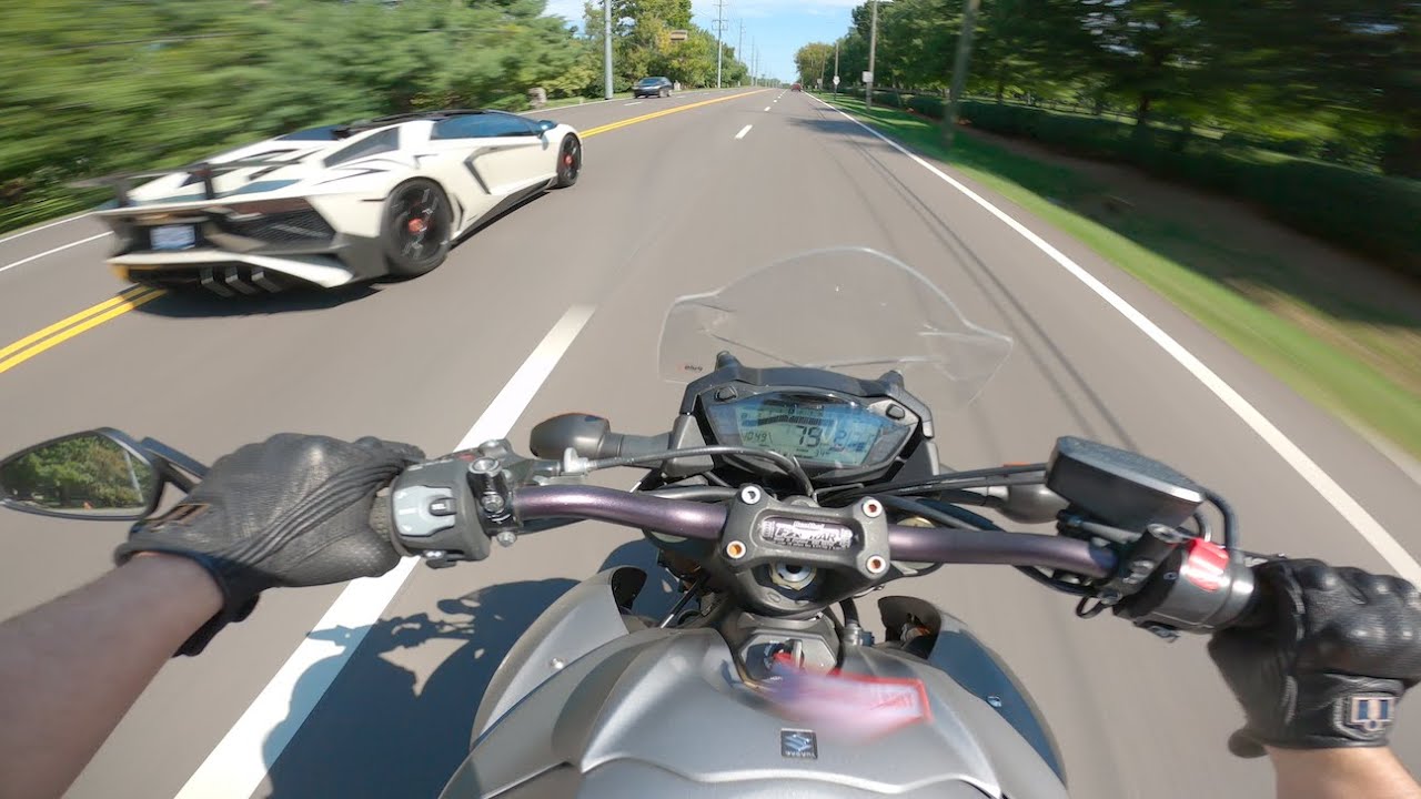 Suzuki Gsxs1000 vs Lamborghini Aventador