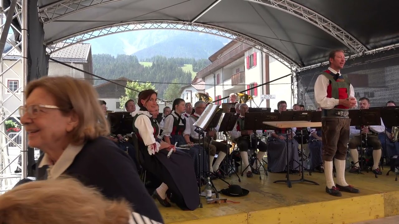 Dem Land Tirol die Treue - Musikkapelle Versciaco