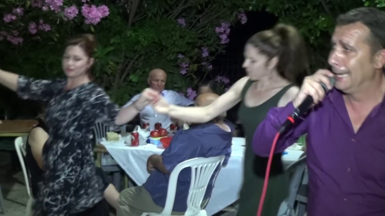 FESTA E SHEN TRIADES NE FSHATIN CIFLIK  XRISTOS SOULIOTIS XRISTOS AGGELIS ARJAN SHUMPULI