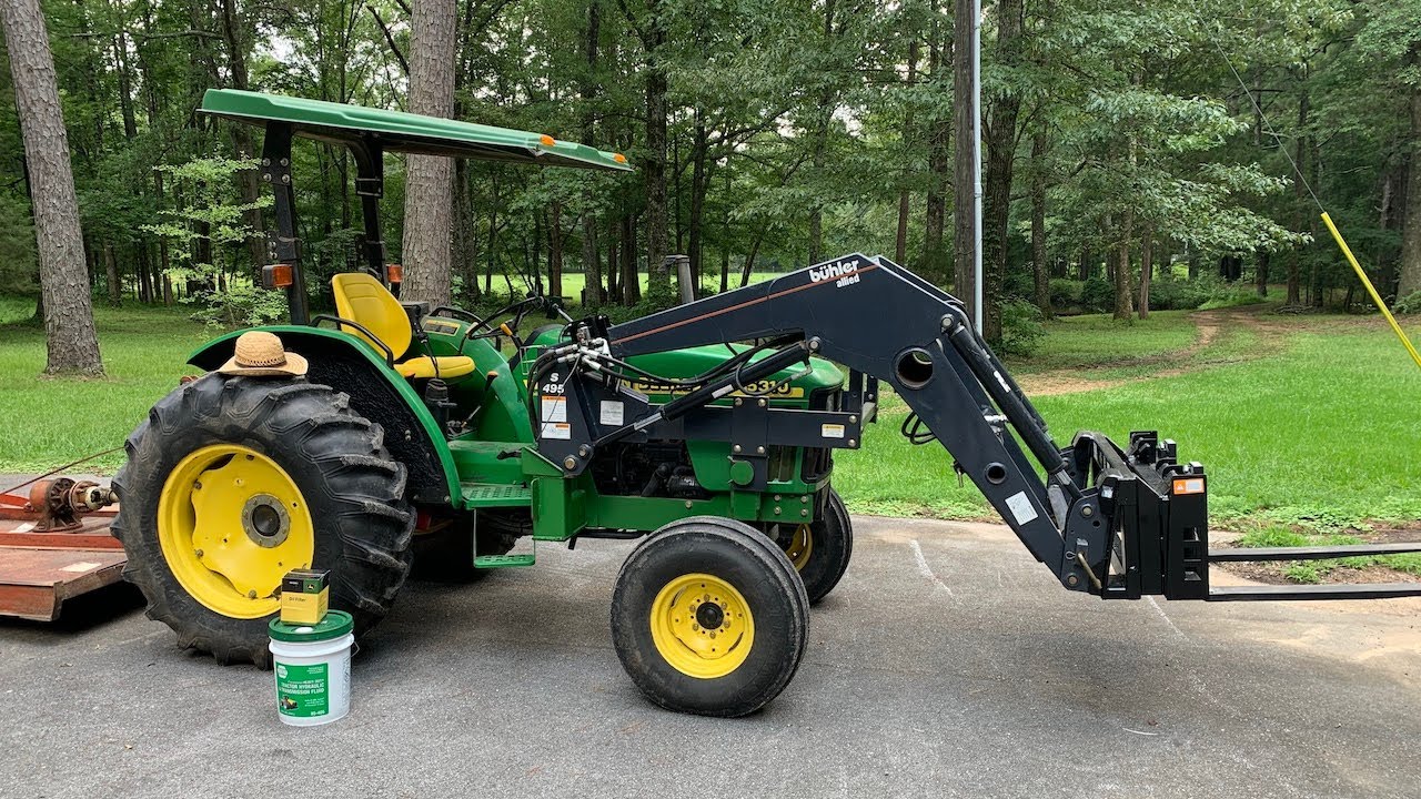 Обслуживание гидравлического масла трактора John Deere 5310