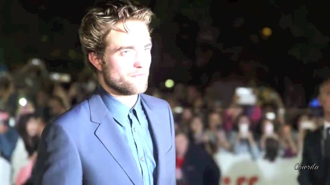 ROBERT PATTINSON- ROBHOLIDAY VIDEO