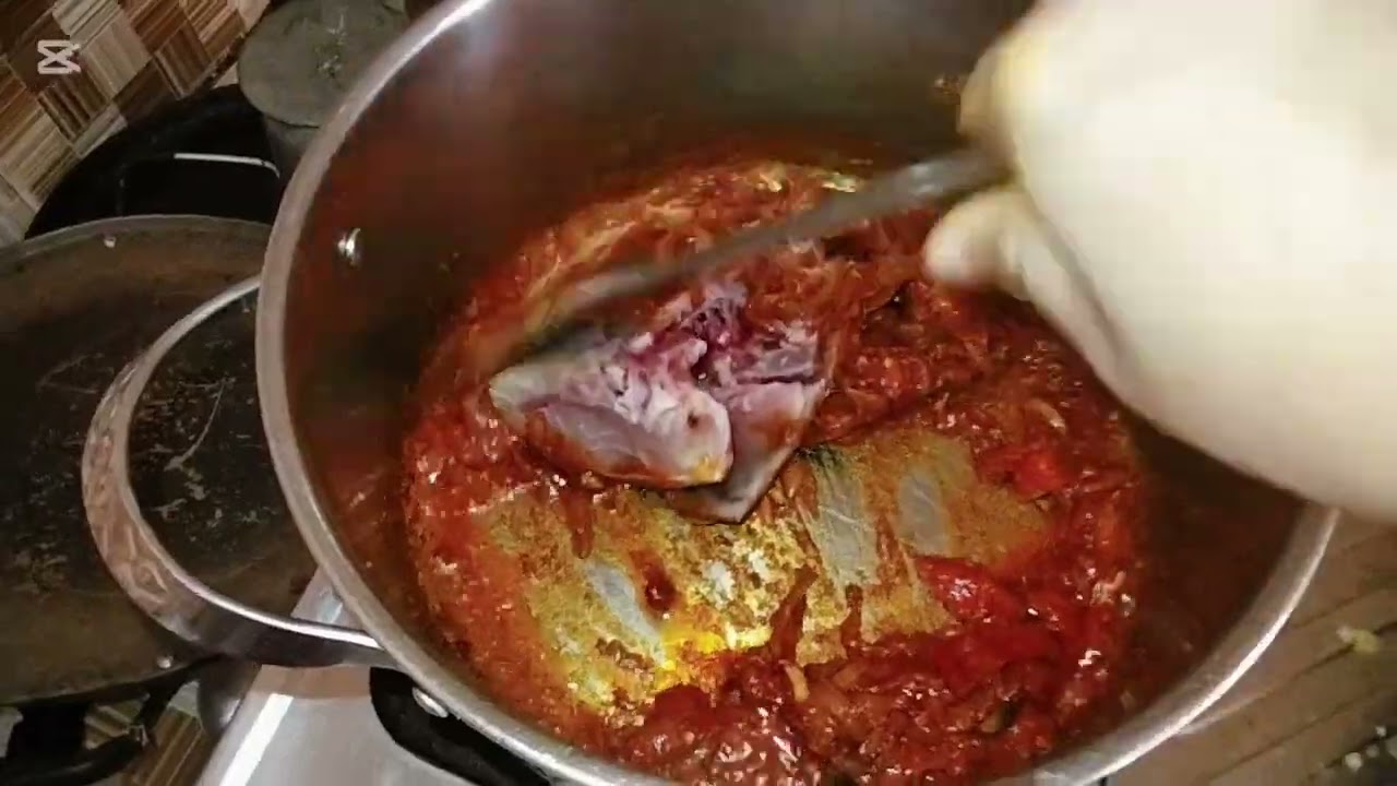  কাতলামাছের মাথা দিয়ে ফুলকপি রান্না। @Recipeboxbd