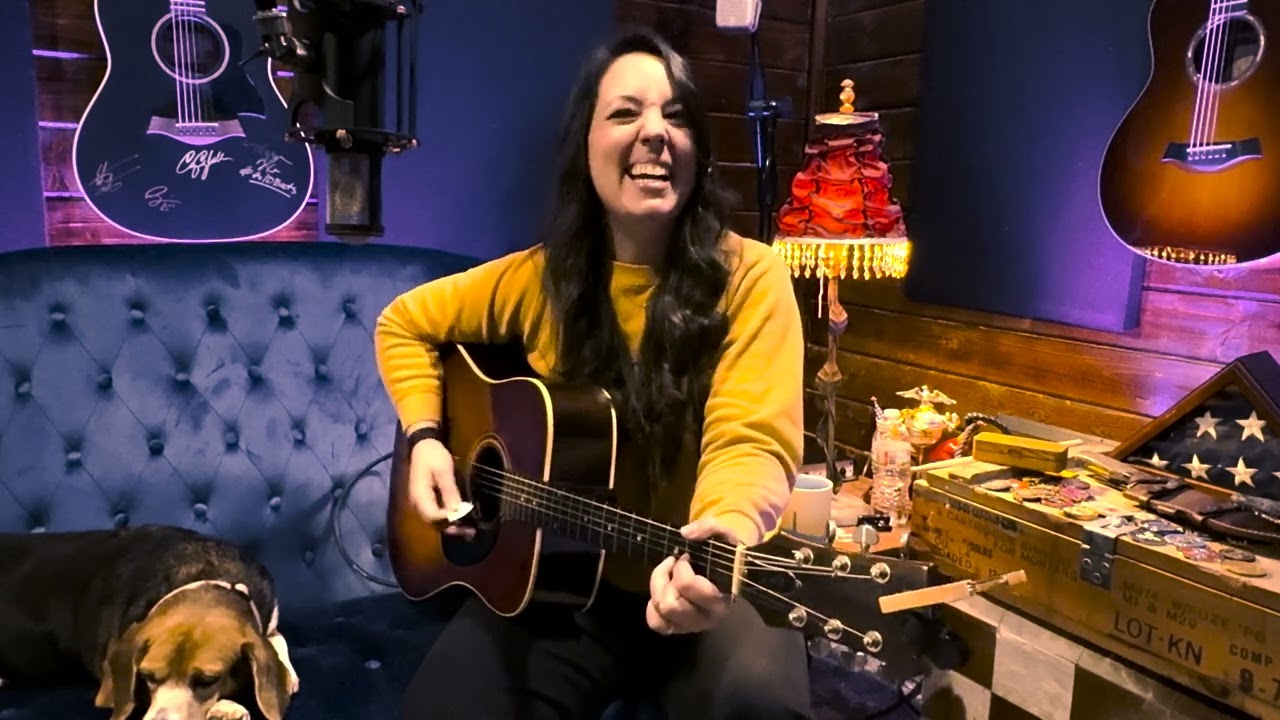 Hope MacGregor - Vinyls & Vices Live on the VetTunes Podcast