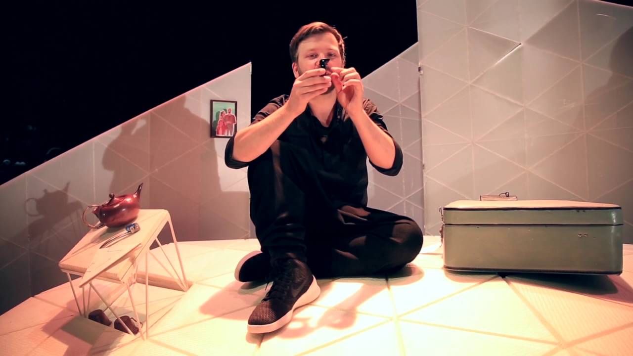 Neusfluit (sn)uitleg - Het Houten Huis/Oorkaan/Nordland Visual Theatre