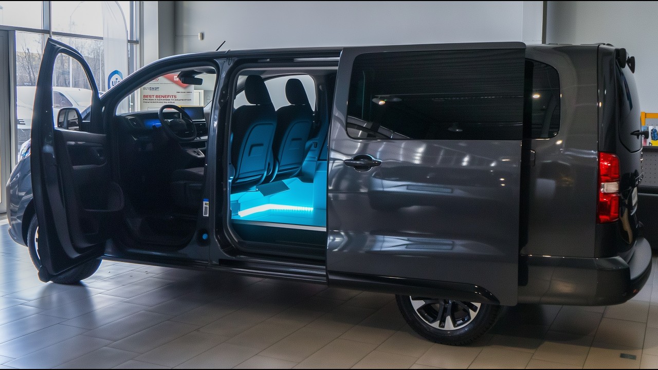 2025 Opel Zafira Life Business - Cool Family Van