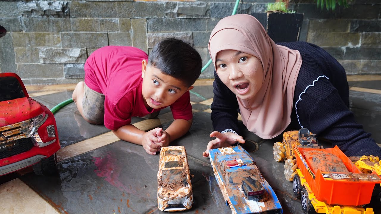 AZAM MENCUCI MAINAN DAN MOBIL MOBILAN 🚘