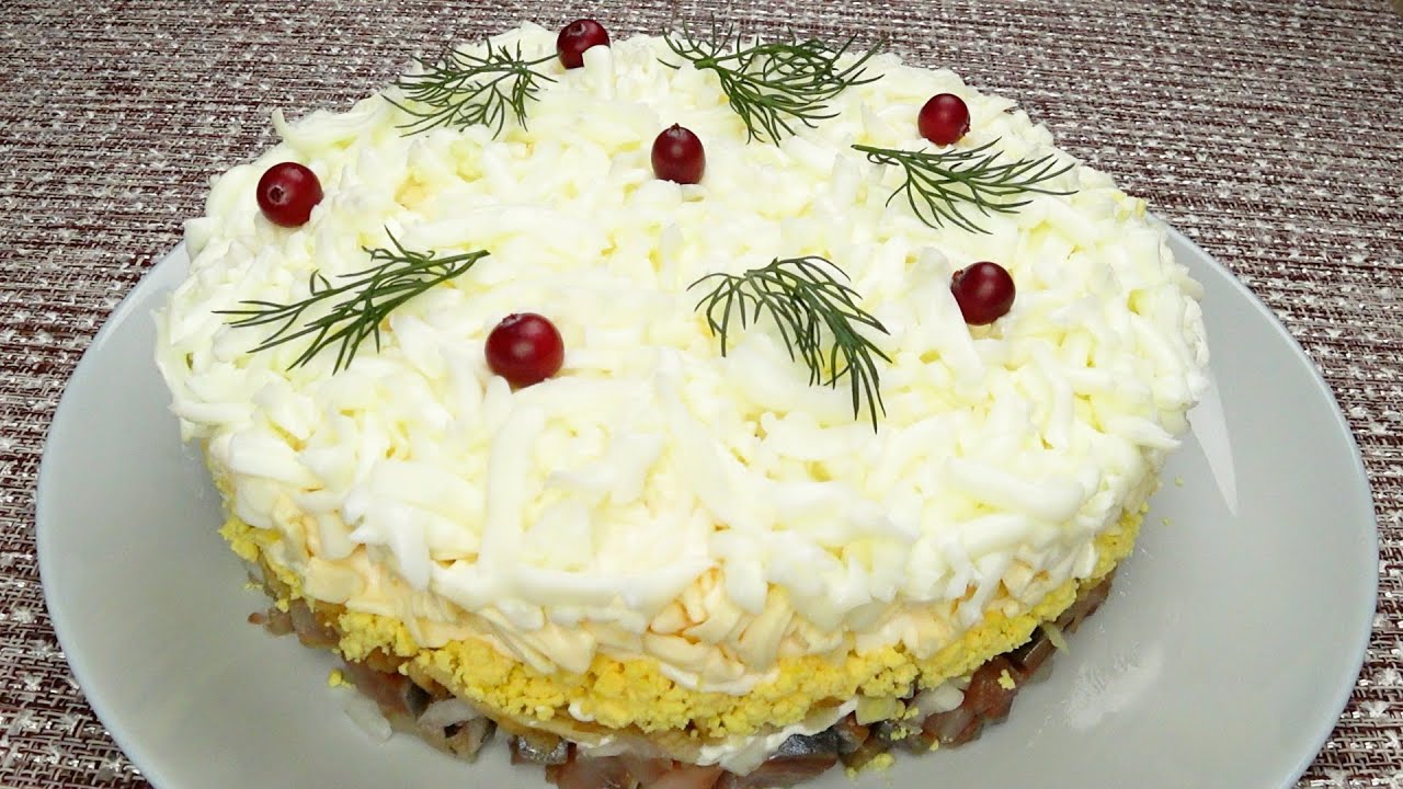 Sałatka Śledź pod śniegiem Pyszna, delikatna i niedroga