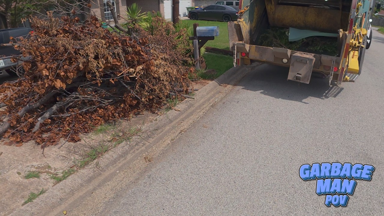 Rearloader Garbage Truck Collecting Yard Waste | Garbage Man POV | 4K UHD