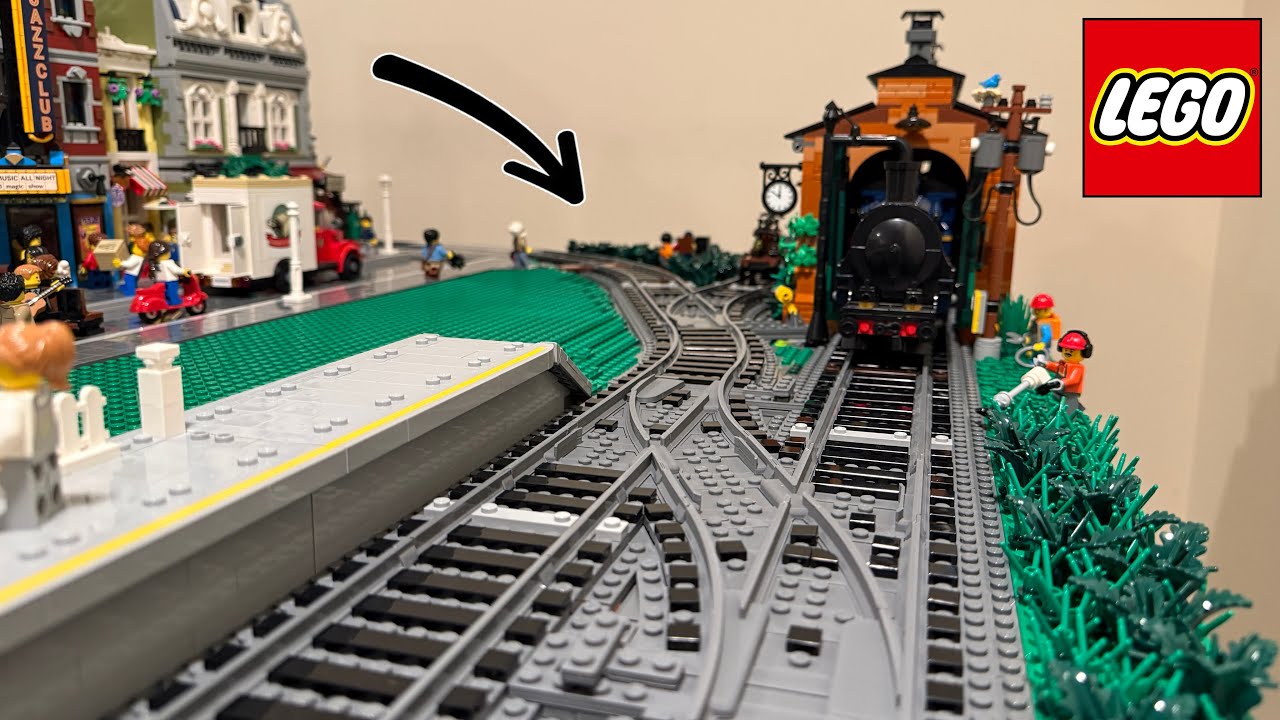 Adding MORE CUSTOM Train Track + Details To The LEGO City!