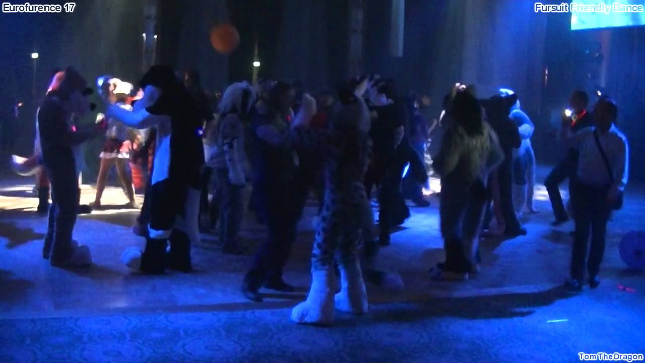 Eurofurence 17 - Fursuit Friendly Dance [720p]