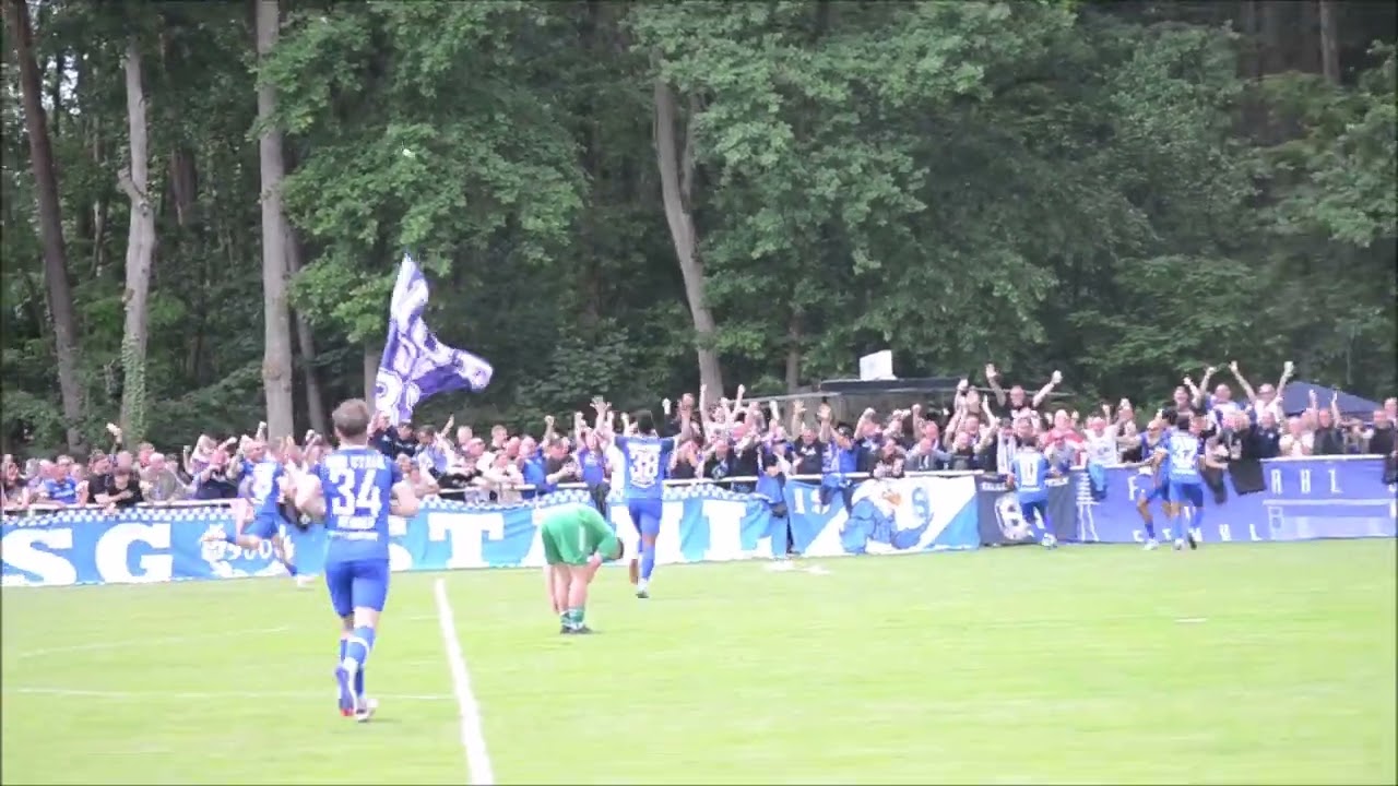 Stahl Brandenburg feiert Aufstieg in Waldsieversdorf (Stimmungsvideo)