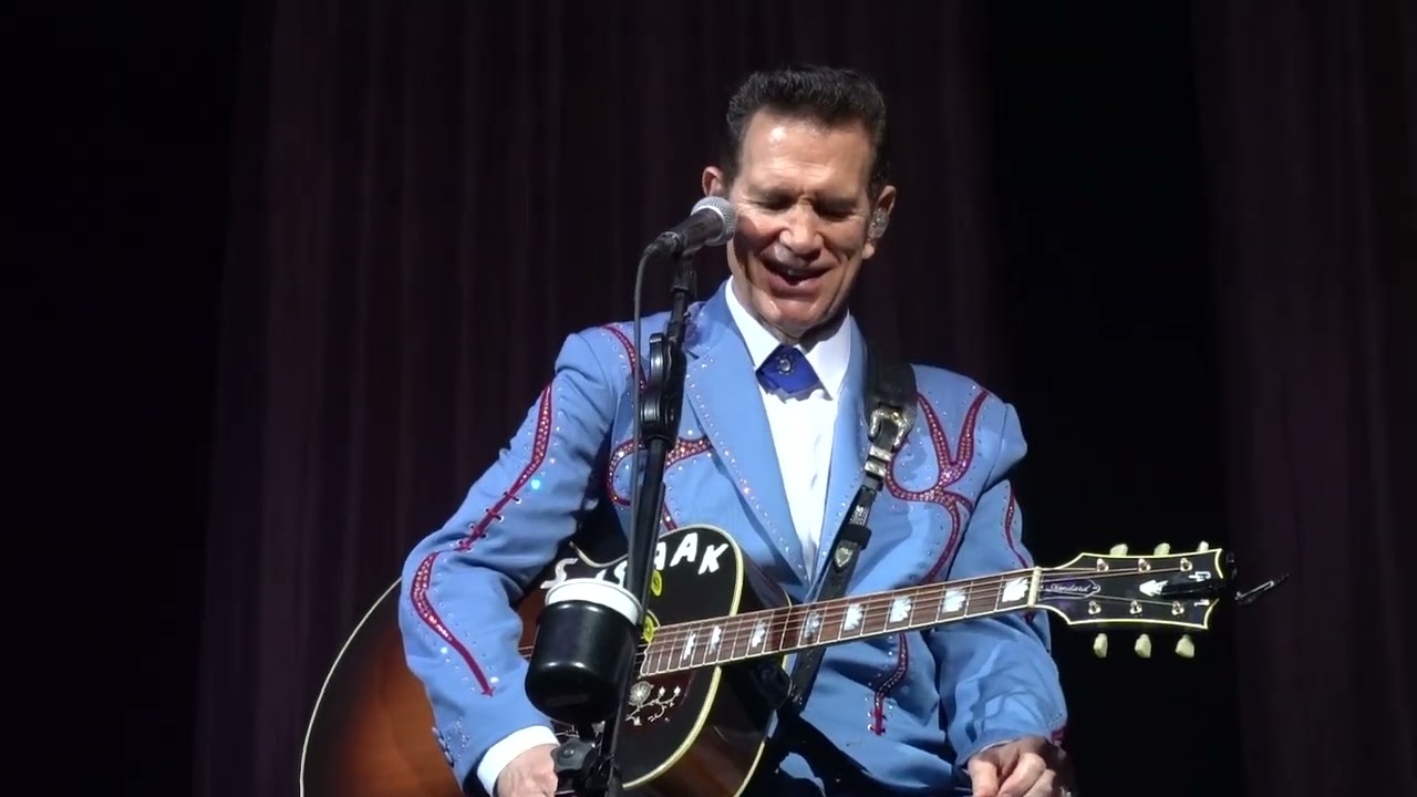2024 Chris Isaak 