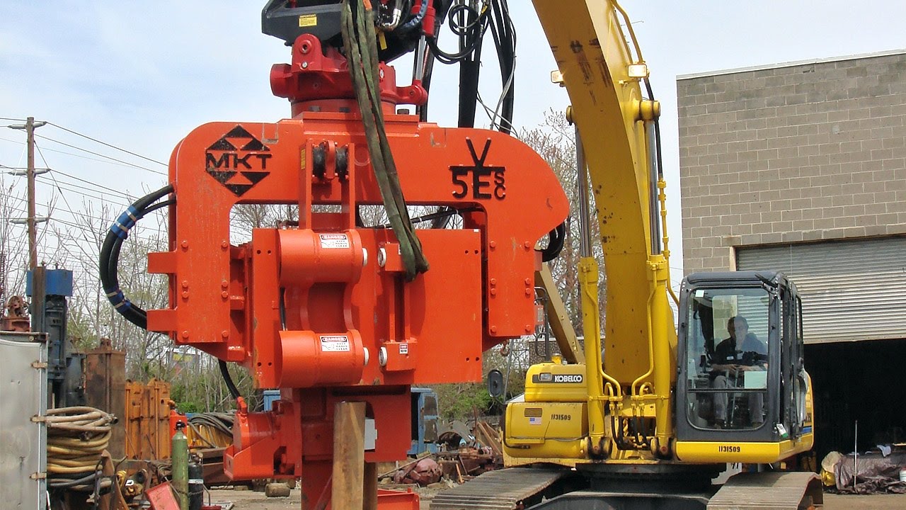 Vibratory Hammer with Side Clamp - Excavator Mounted
