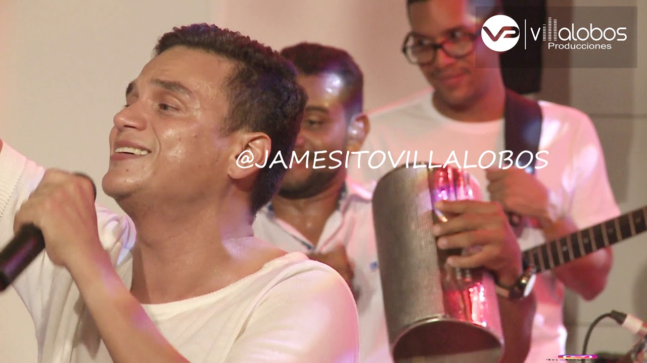 DE PARRANDA EN SU CASA SILVESTRE POR ADORARTE MAS