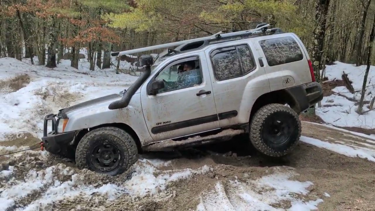Off-roading with too much snow isn't easy on your rig!