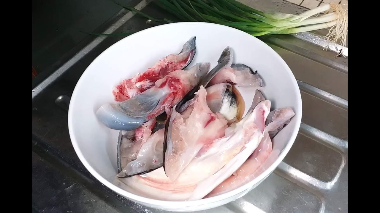 麵豉醬蒸魚雲，鍾意食滑捋捋嘅部份，好味！
