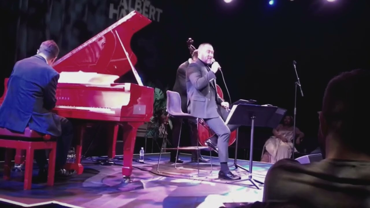 Senor Blues - Michael Sutton. Live at the Elgar Room, Royal Albert Hall, London.