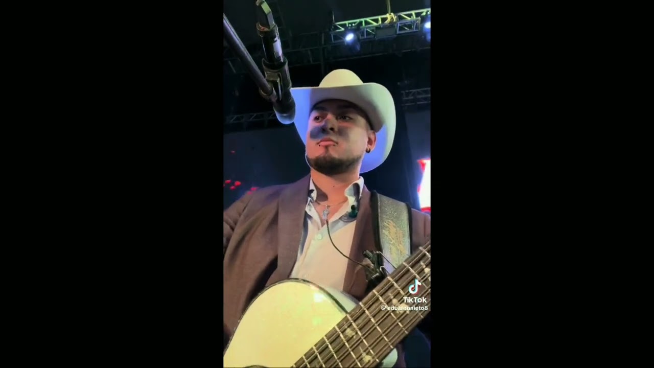 Grupo legitimo Live Eduardo Nieto