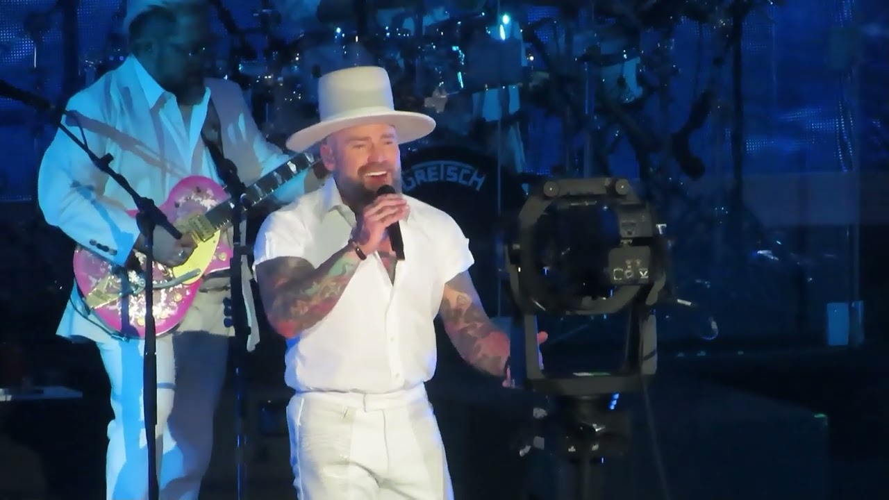 Zac Brown Band at the Sphere - Butterfly (Dolly Parton on Vocal Track) (Jan 16, 2026, Las Vegas, NV)