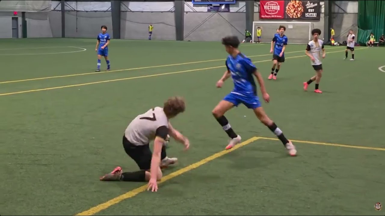 Highlights du match U15M LDIR 2011 de AS Brossard vs FC Révolution 2026 02 08 030527