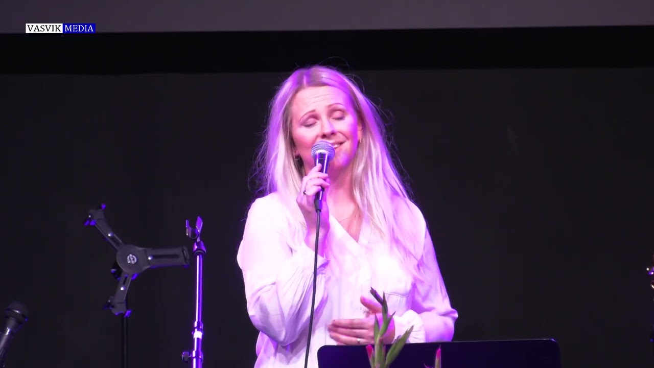 (6310) Carina og Mads Pedersen: Ikke en spurv til jorden