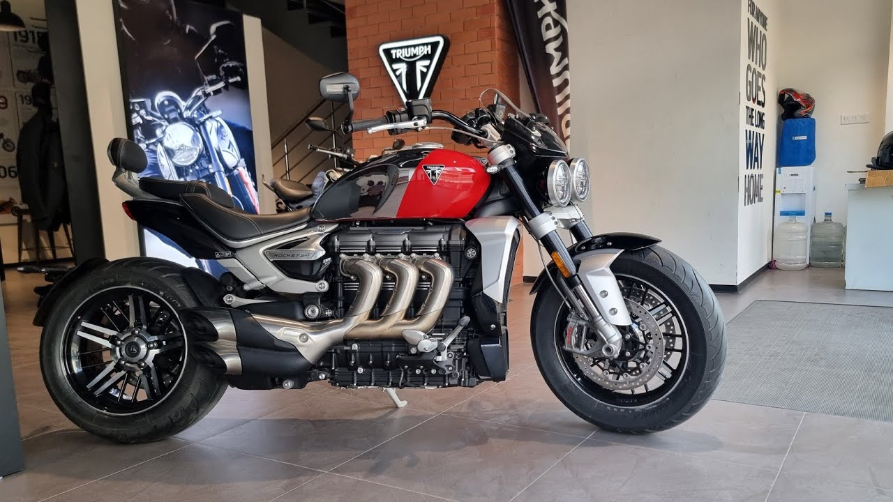2024 Triumph Rocket 3 GT Chrome Edition walkaround Review