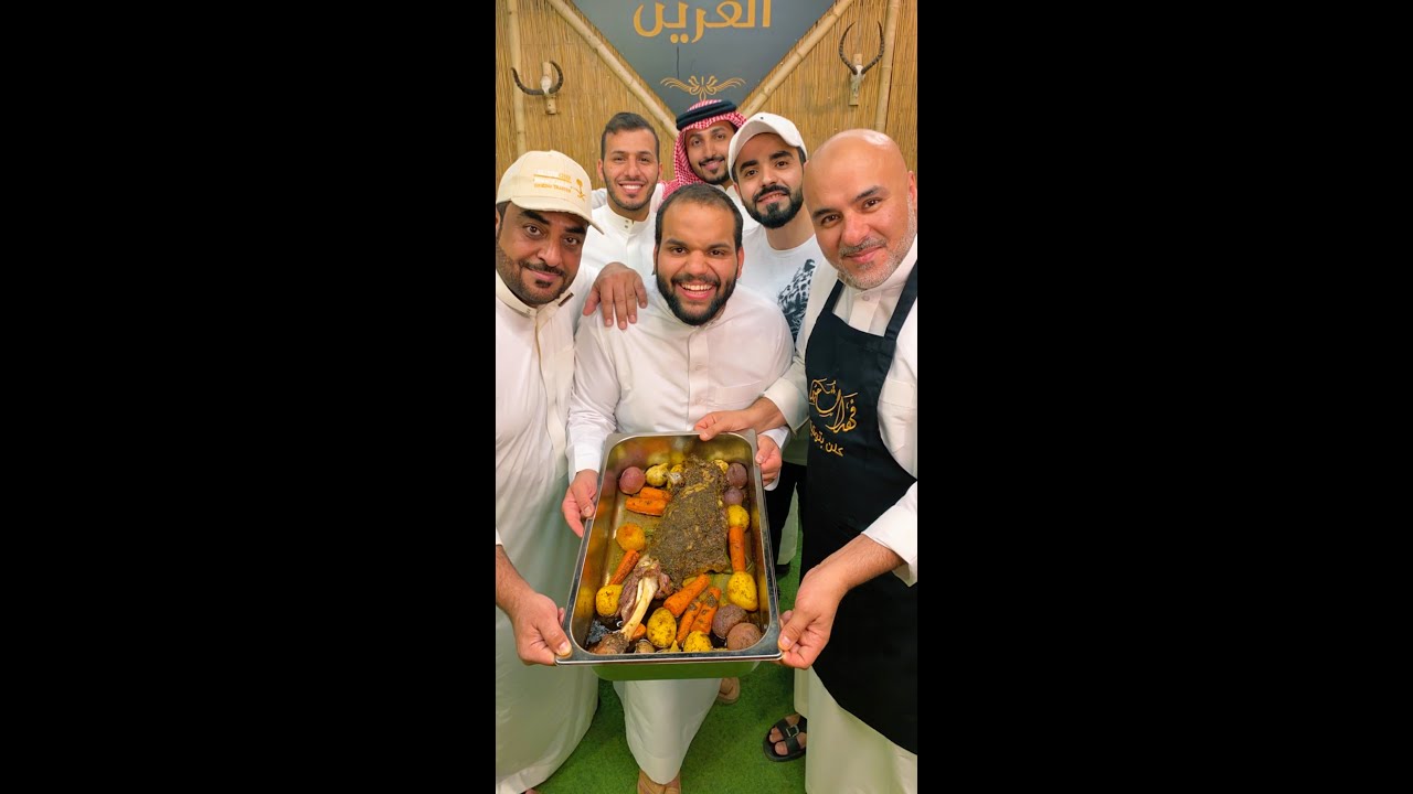 قنبللللة الموسم كتف خروف بالزعتر 😳😁😋👌🏼( فهد الشعيبي ،كلن بتوقيته )