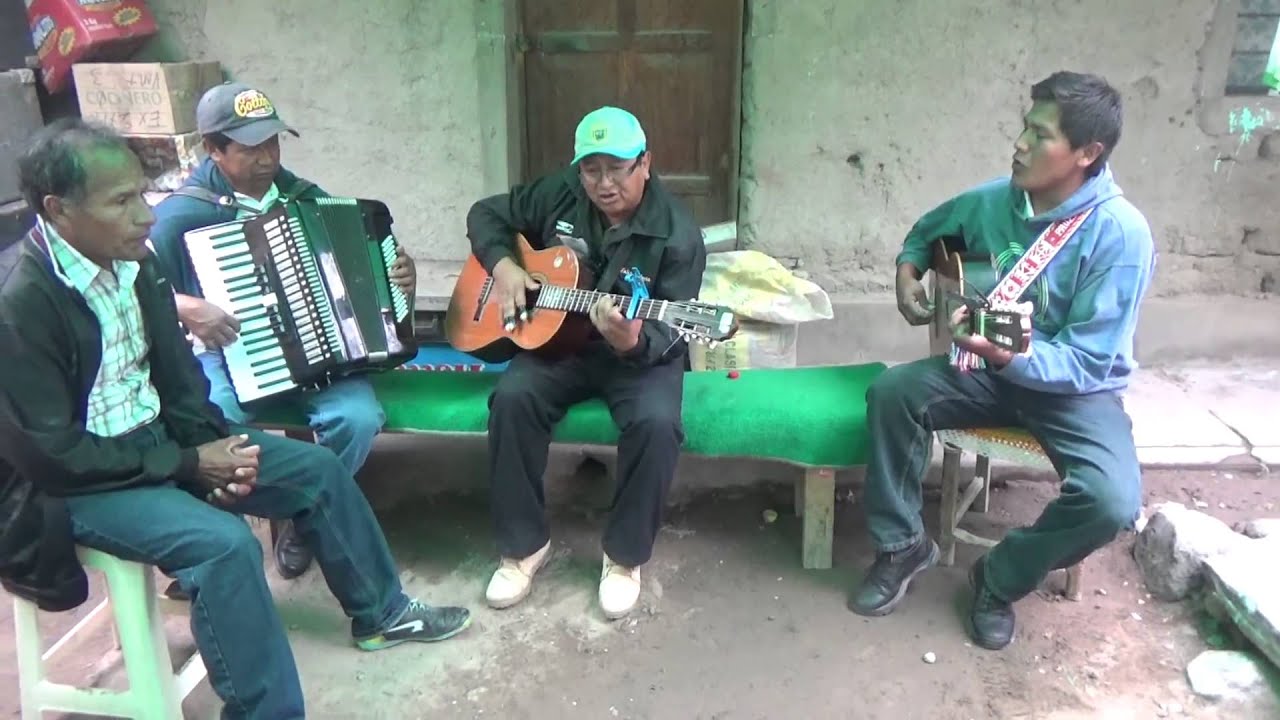 TAKY WAYRA en vivo-Antes de partir.