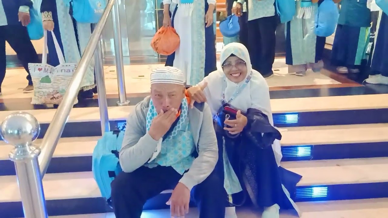 Persiapan menuju bandara Jedah (transit di Jedah)