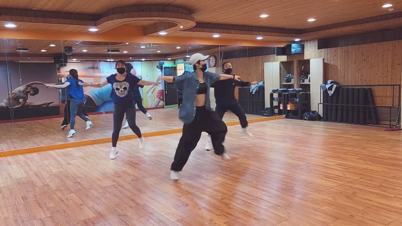 ## let's  twist  again  rimx / 오로라/   수정 했어요~~ 😂😂😈😈