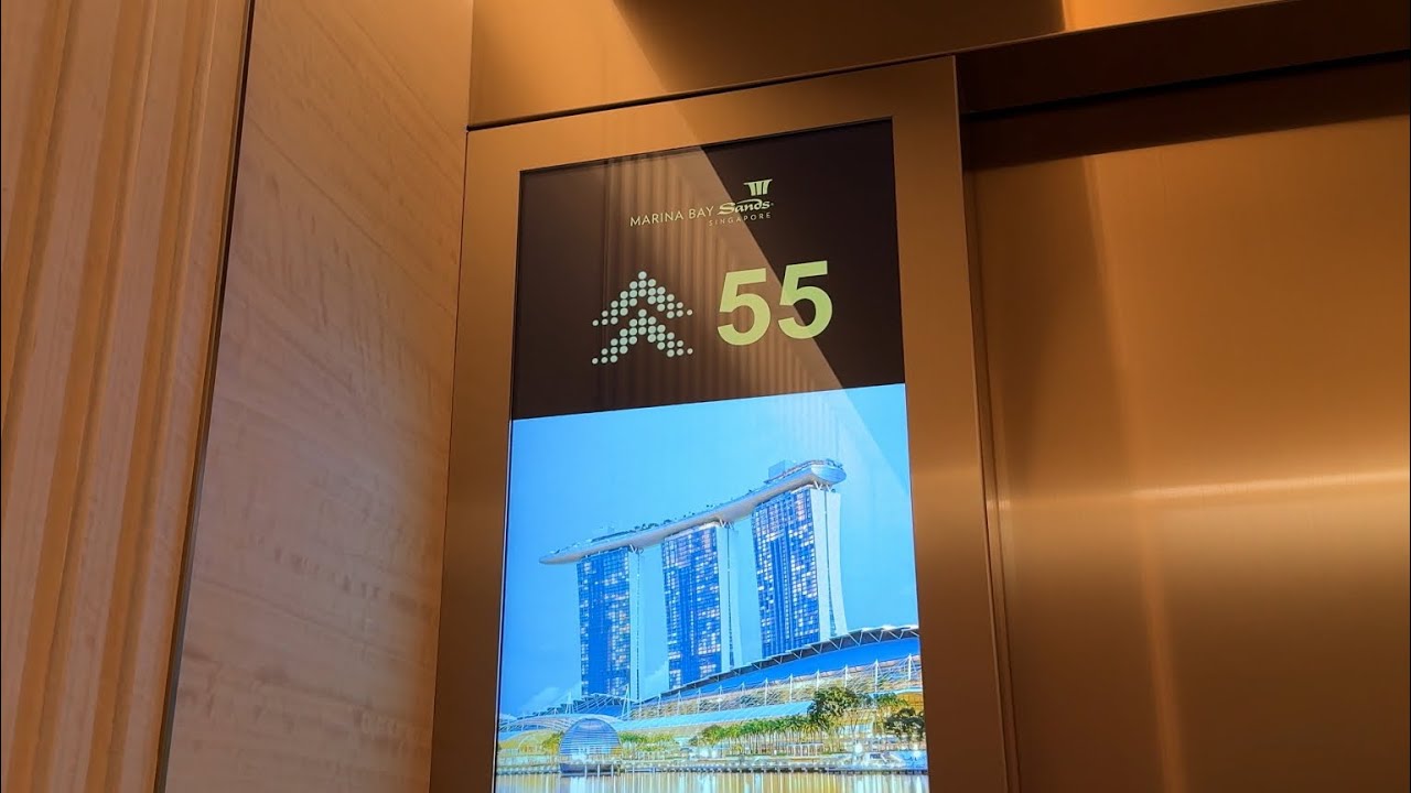 AMAZING KONE 7m/s HIGH SPEED ELEVATORS AT THE WORLD FAMOUS MARINA BAY SANDS HOTEL IN SINGAPORE!