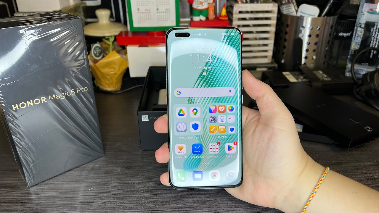 Honor Magic5 Pro 5G Unboxing + First Boot Up (Meadow Green)