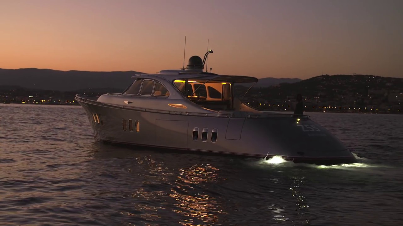 Zeelander Z55 - Mood Video