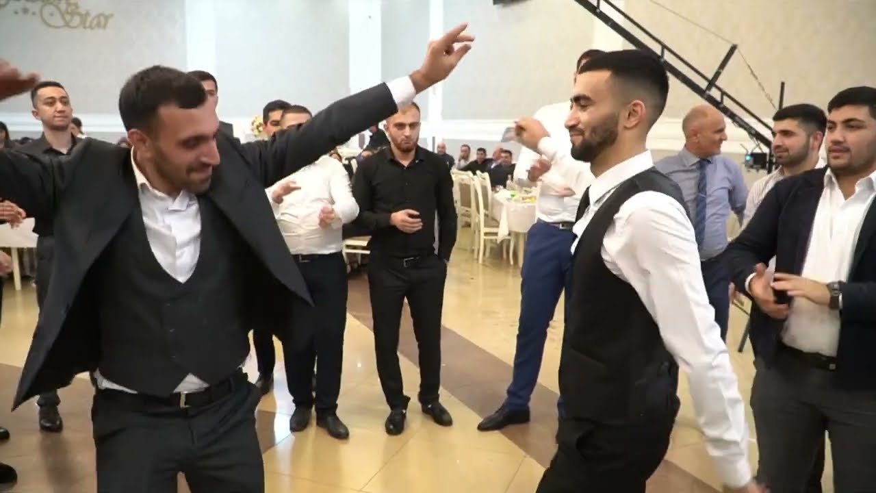 Məhişin toyu - Beyin - Beyin dostlari, Ata menide evlendir. Super oynaq mahnilar. yeni