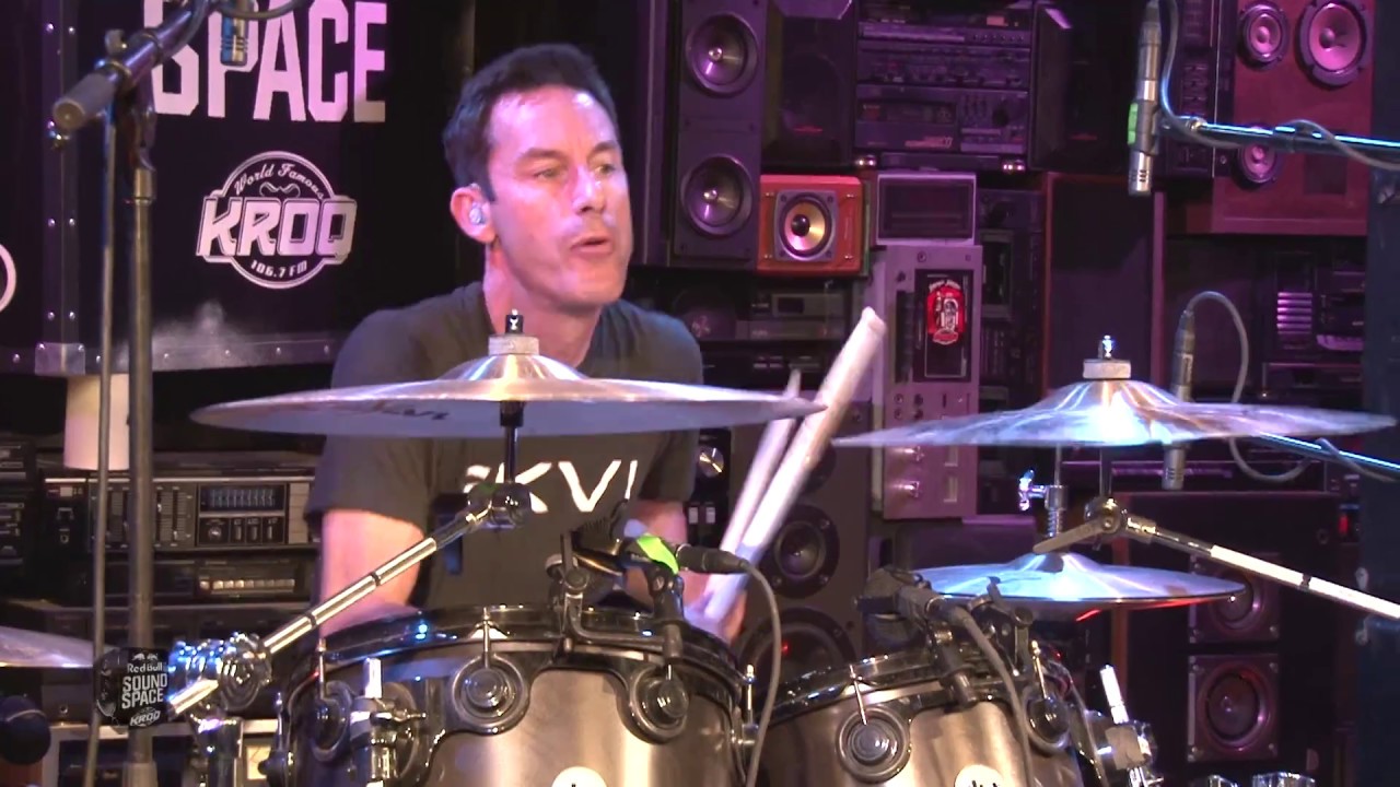 Pennywise - Same Old Story (LIVE from Red Bull Sound Space at KROQ)