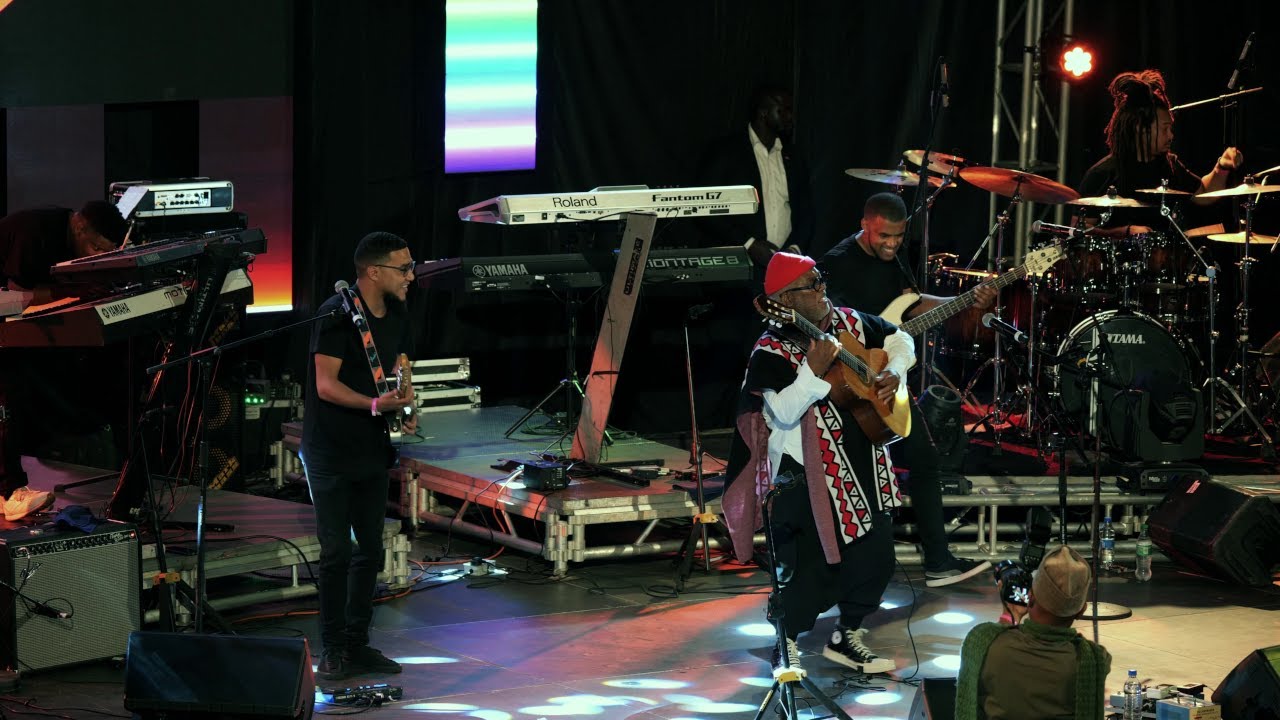 7th Avenue (Live) - Jonathan Butler