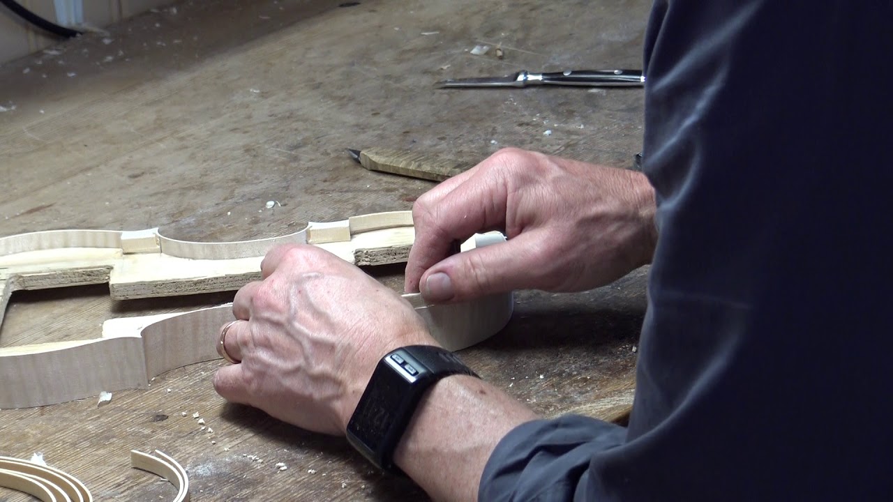 Violinmaker Peter Westerlund Part 17 Fitting the linings