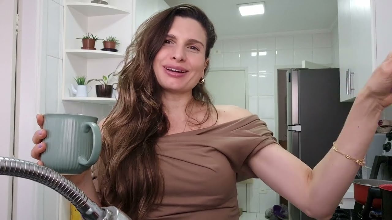 UM DIA COMIGO | MINHA DIETA COM 1500 CALORIAS PRA SECAR BARRIGA SEM PERDER MASSA