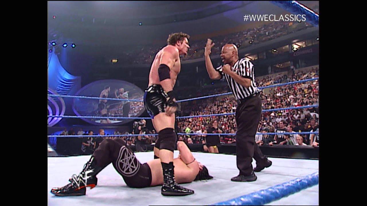 SmackDown 19 июля 2001 г. — Часть 5 из 8, Брэдшоу против Шона О'Хайра