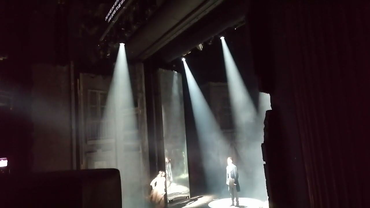 Nyomorultak -Egy nap még  (Les Miserables-One day more)