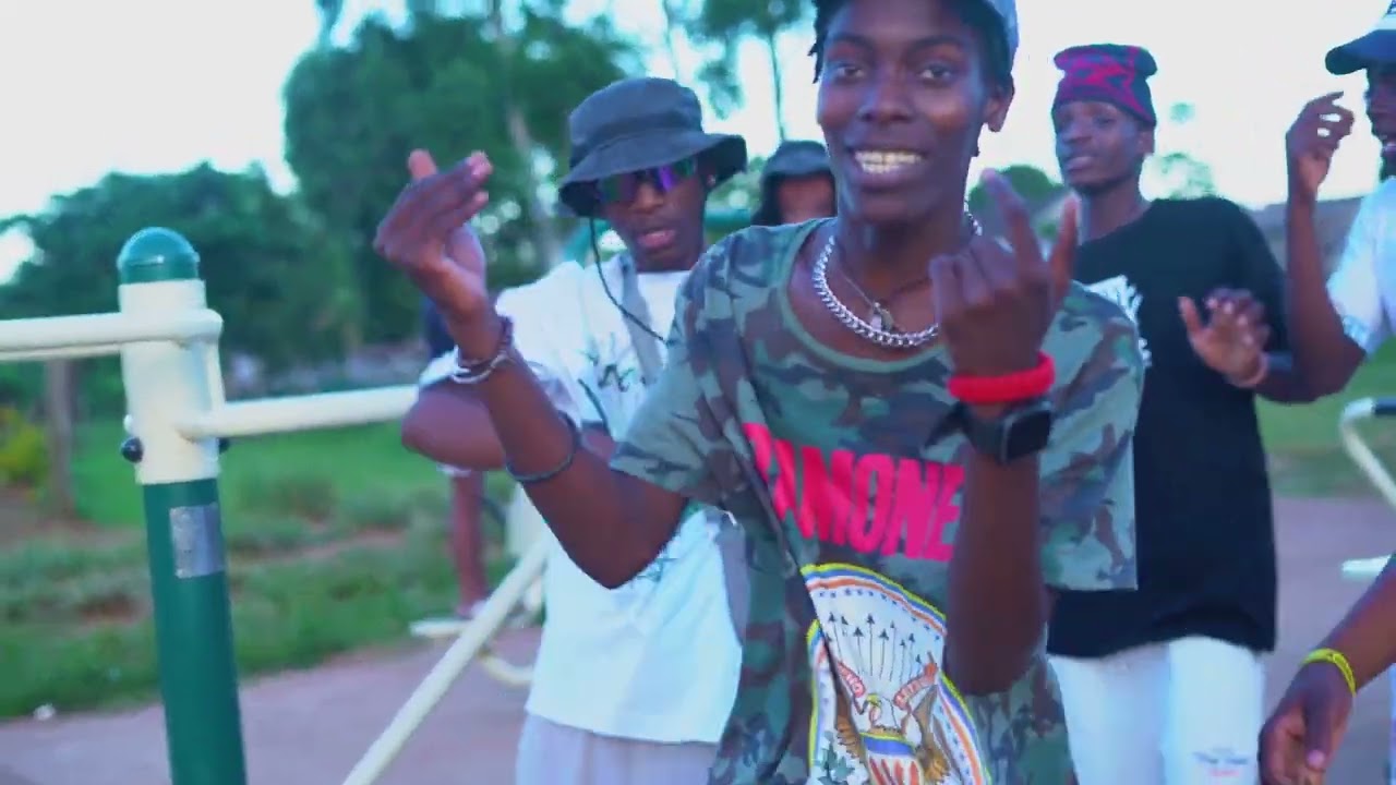 Brokeboi SK _-_ Madlankala Music Video (ft. Smoke Junior x Quietbwoy FK & RynaRare) #madlankala 
