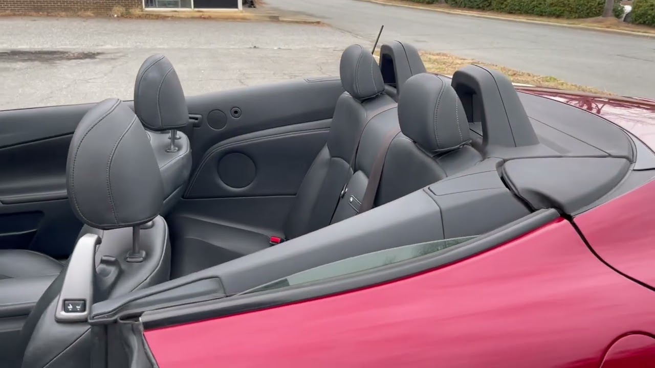 2010 Lexus IS350C Luxury Package