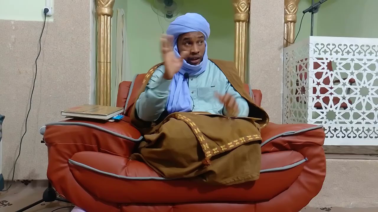 الحمد لله رب العالمين شرح سنن وفضائل التيمم ودليل وجوب الصلاة كتابا وسنة وإجماعا 