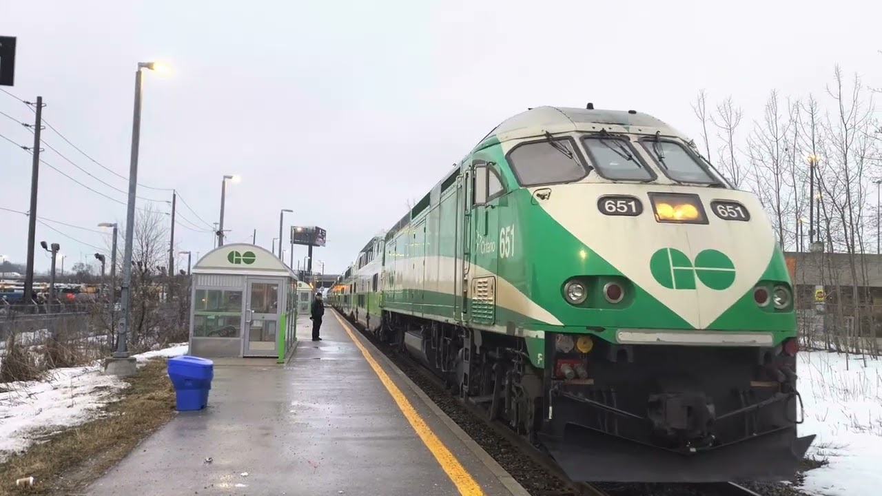 GO Train MP40PH 651 Arriving And Departure Oriole GO Station Pulling 10 Cars Train Cab Car 249 