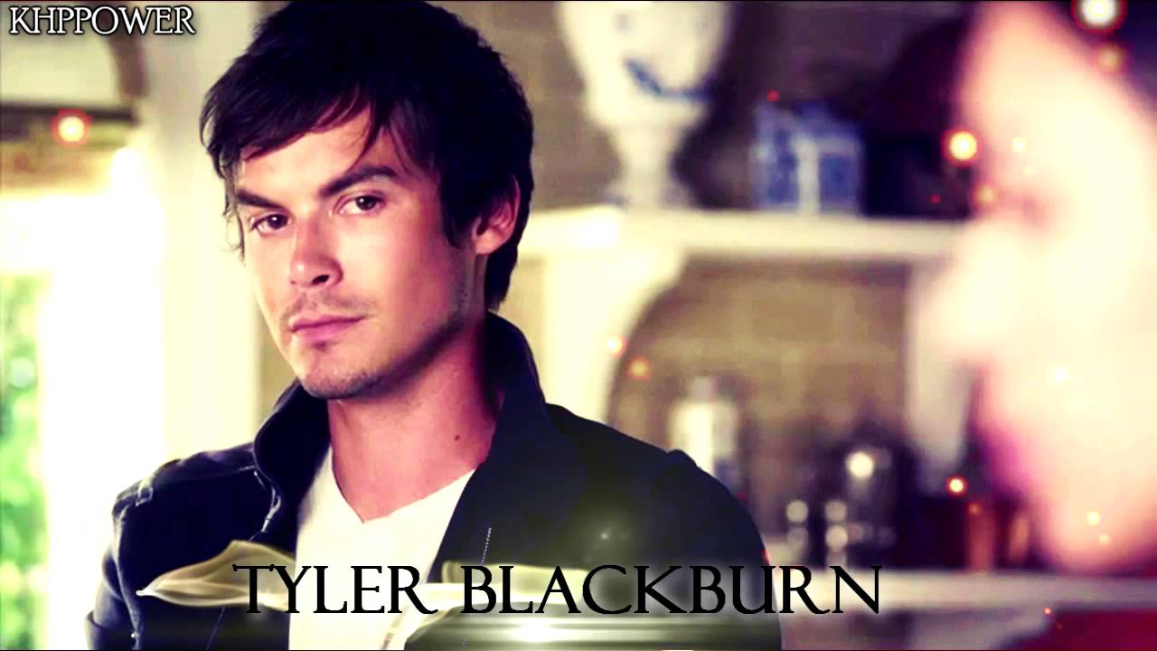 Pretty Little Liars [5x12] Opening Credits 