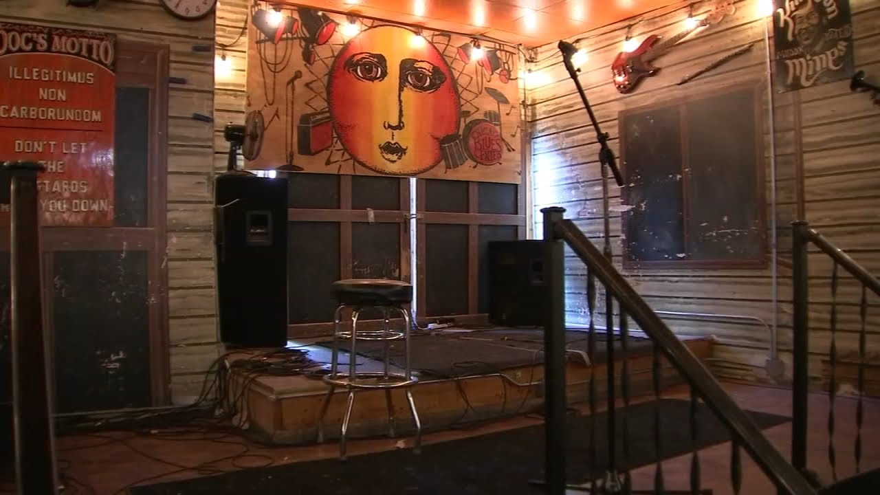 Legendary Chicago blues club Kingston Mines turns to crowdfunding to keep doors open